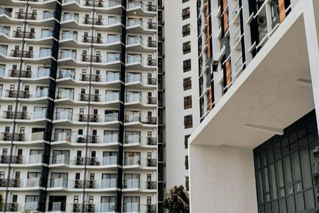 Timurbay By Irish Studio Suite Seaview Wifi Netflix Kuantan Exterior photo